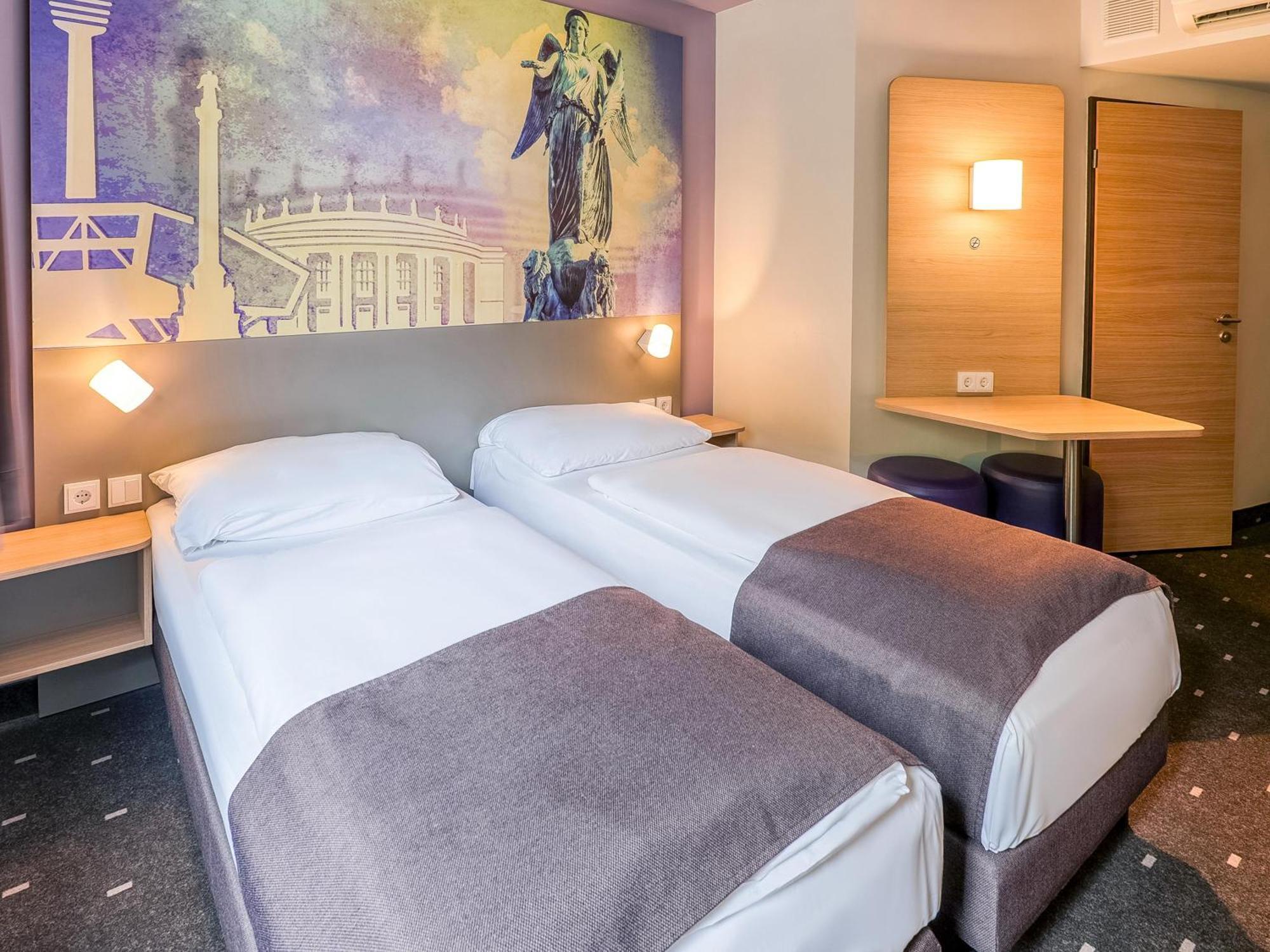 B&B Hotel Stuttgart-Vaihingen Ngoại thất bức ảnh