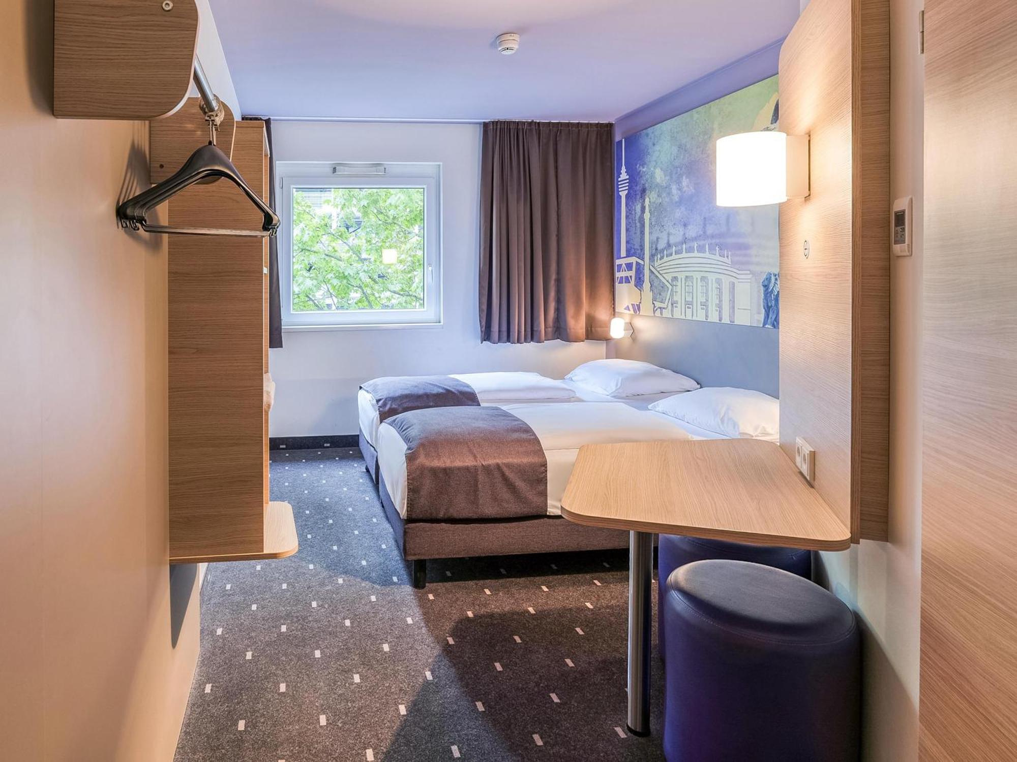 B&B Hotel Stuttgart-Vaihingen Ngoại thất bức ảnh