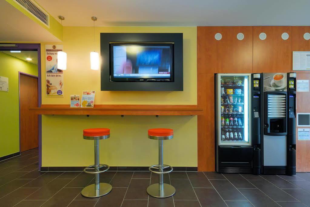 B&B Hotel Stuttgart-Vaihingen Ngoại thất bức ảnh